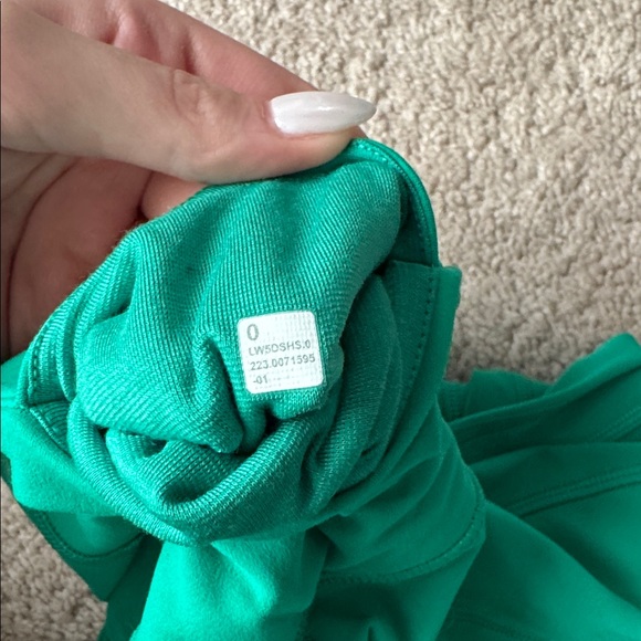 NWOT lululemon leggings - Picture 4 of 5